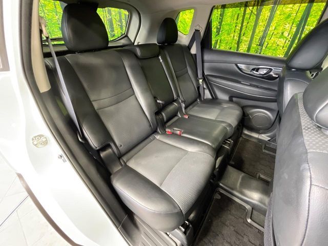 X-TRAIL 2WD