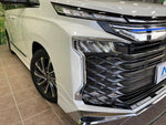 VOXY HYBRID