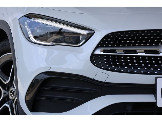 MERCEDES BENZ GLA class