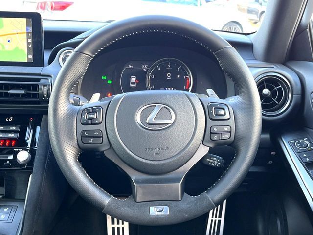 LEXUS IS500