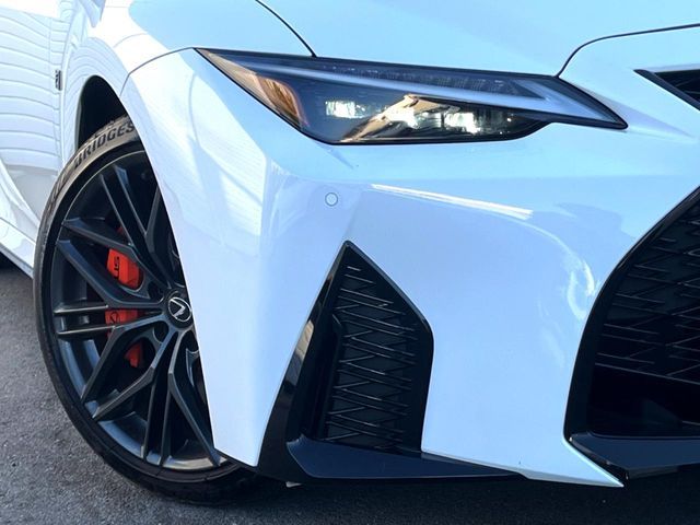 LEXUS IS500