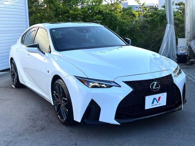 LEXUS IS500