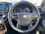 CROWN sedan