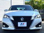 CROWN sedan
