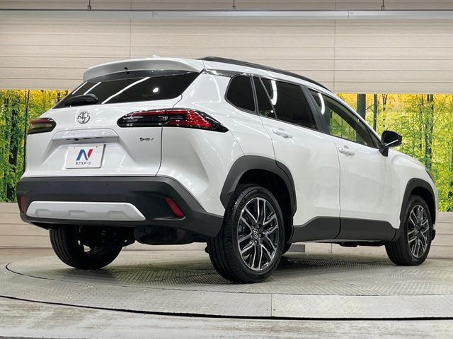 COROLLA CROSS HYBRID