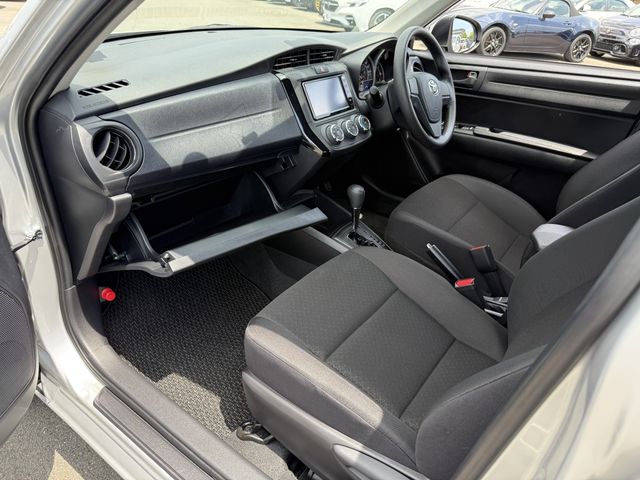 COROLLA AXIO