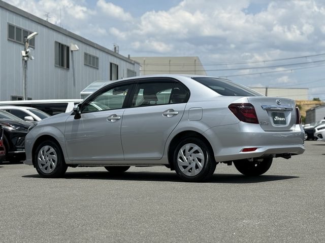 COROLLA AXIO