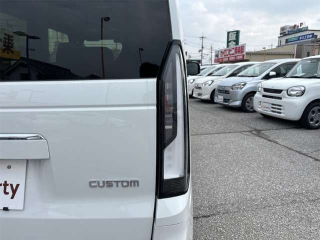 N-BOX CUSTOM