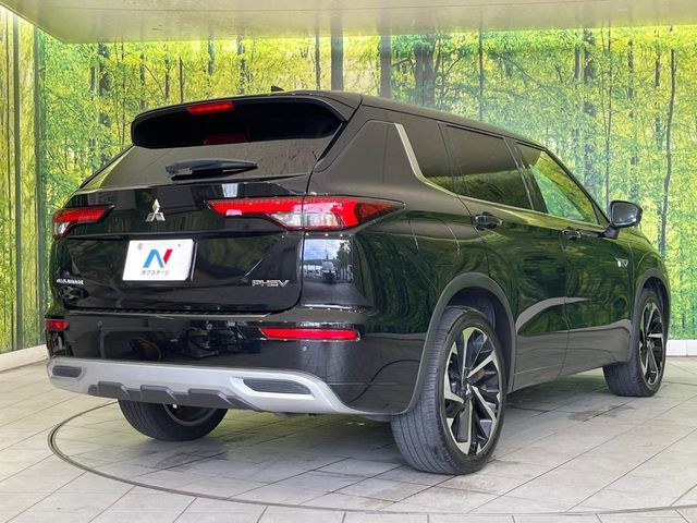 OUTLANDER PHEV