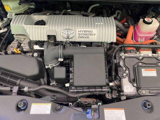 PRIUS Alpha