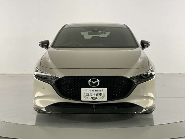 MAZDA3 FASTBACK