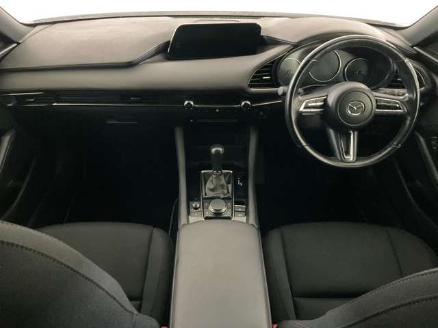 MAZDA3 FASTBACK