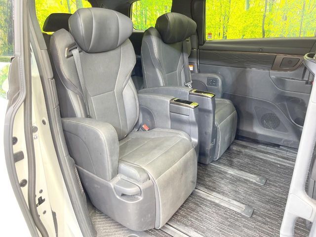 ALPHARD hybrid