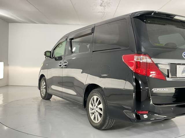 ALPHARD hybrid 4WD