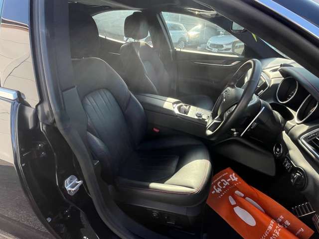 MASERATI GHIBLI Sedan