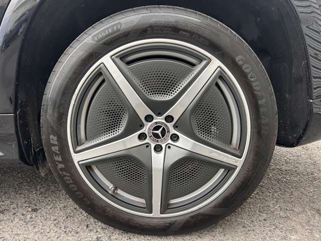 MERCEDES BENZ EQS SUV