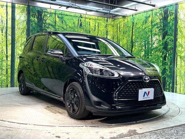 SIENTA HYBRID