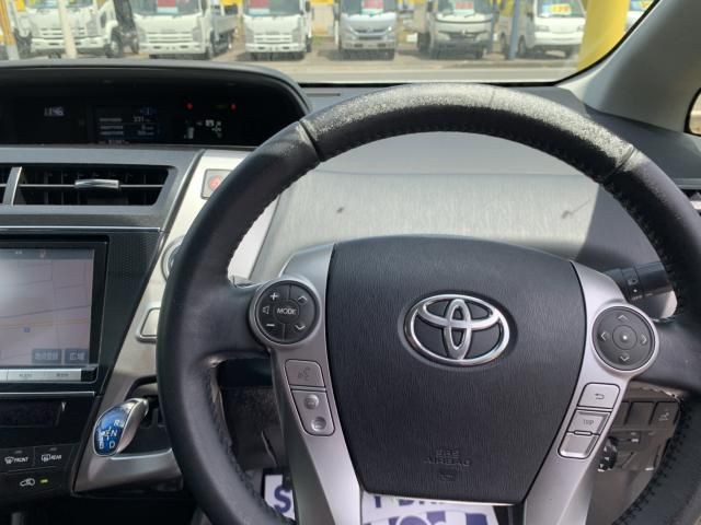 PRIUS Alpha