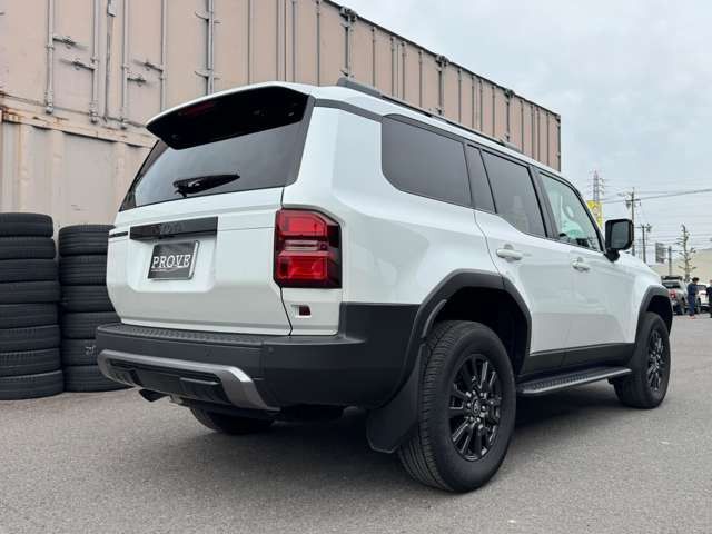 LANDCRUISER 250