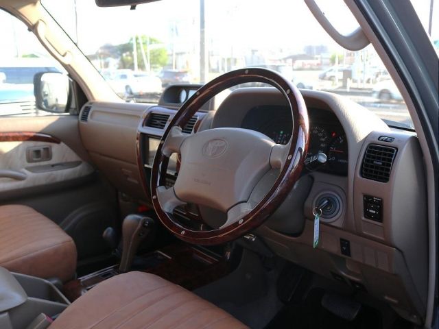LANDCRUISER PRADO