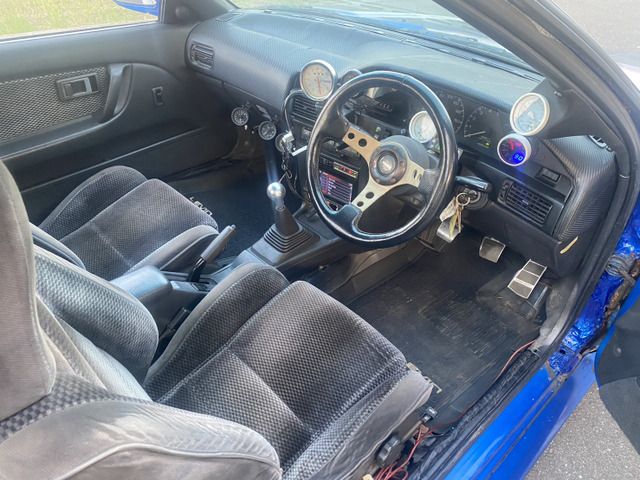 COROLLA LEVIN