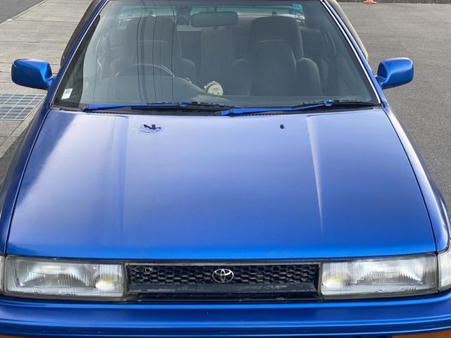 COROLLA LEVIN