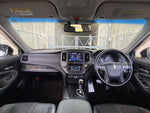 CROWN sedan hybrid