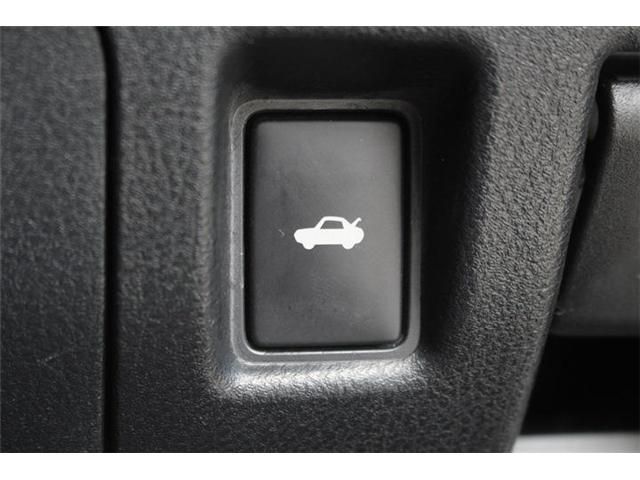 LEXUS IS300h
