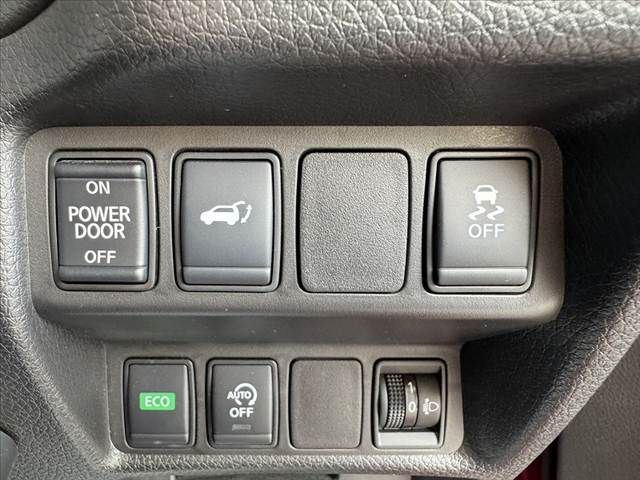 X-TRAIL 2WD