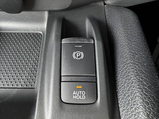 X-TRAIL 2WD