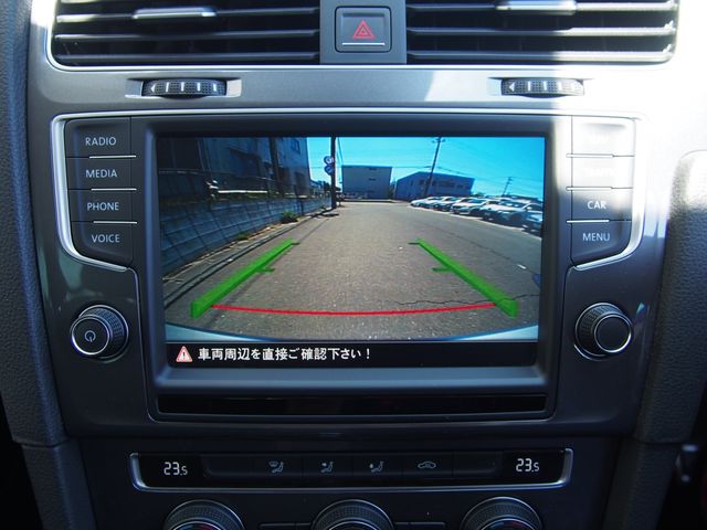 VOLKSWAGEN GOLF Alltrack