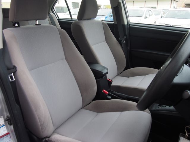 COROLLA AXIO 4WD