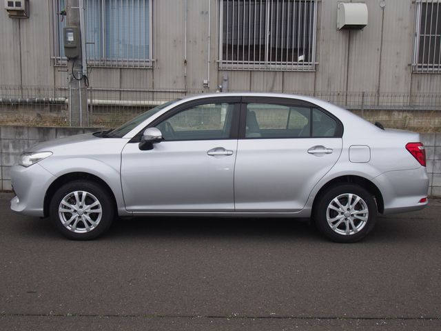 COROLLA AXIO 4WD