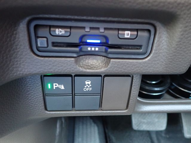 N BOX