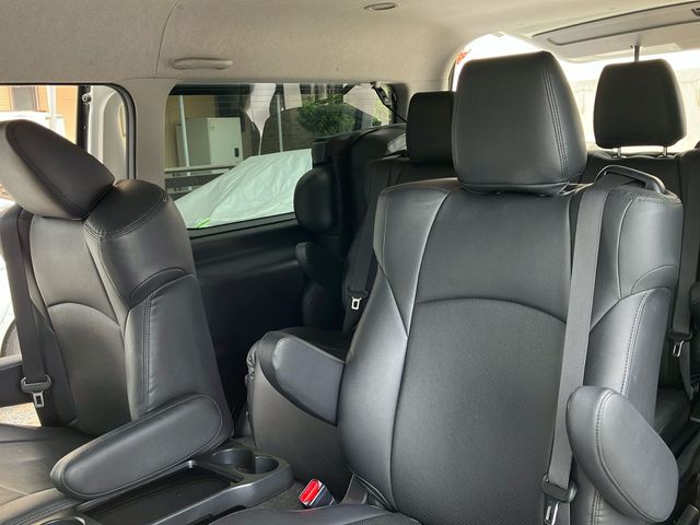 HIACE wagon 4WD