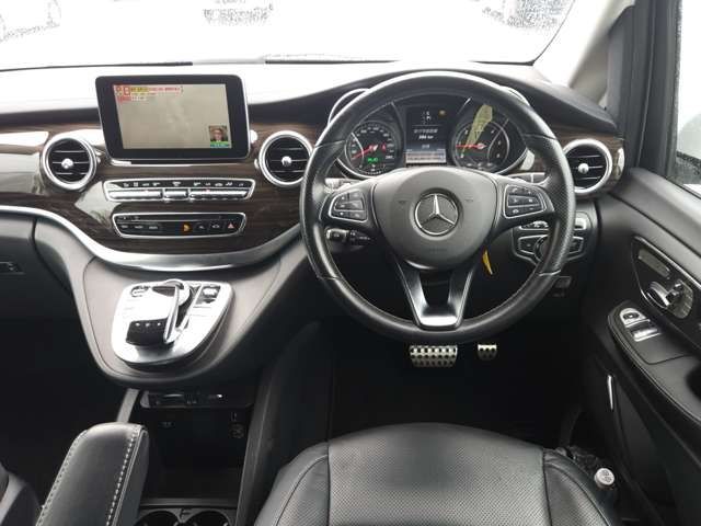 MERCEDES BENZ V-Class