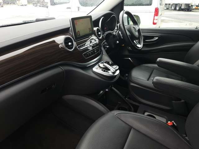 MERCEDES BENZ V-Class