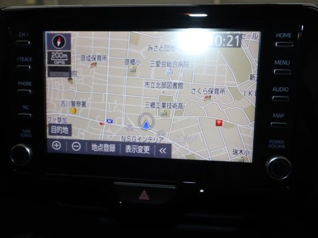 YARIS CROSS