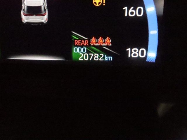 YARIS CROSS