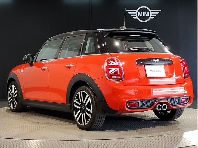 MINI COOPER S 5DOOR