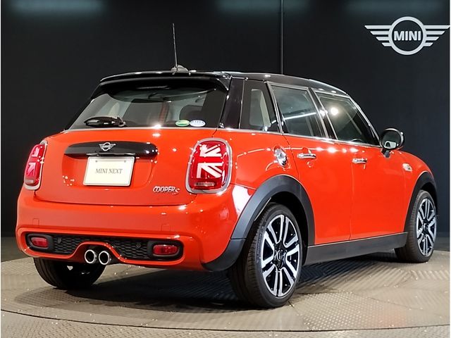 MINI COOPER S 5DOOR