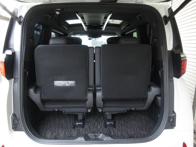 ALPHARD hybrid