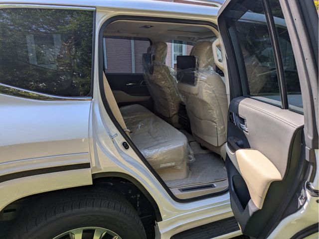 LANDCRUISER wagon