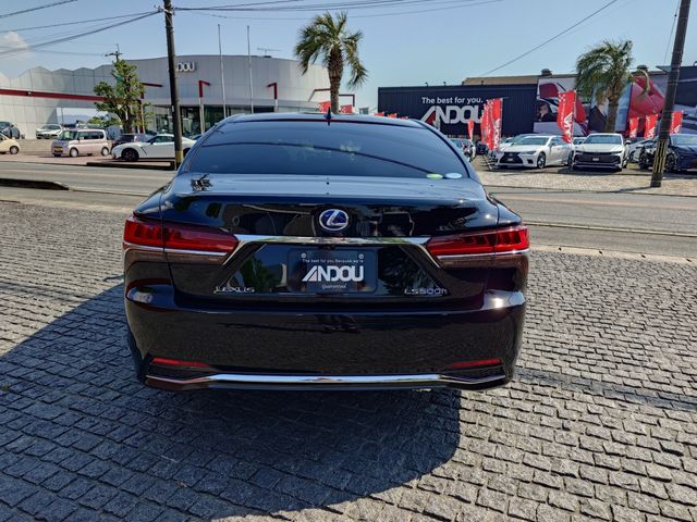 LEXUS LS500h