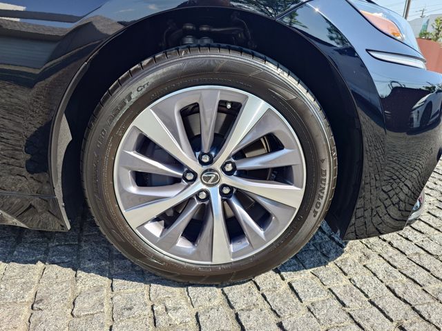 LEXUS LS500h