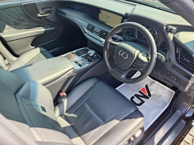 LEXUS LS500h