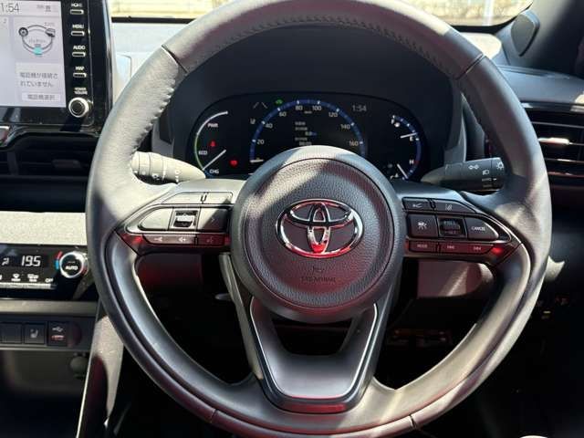 YARIS CROSS HYBRID