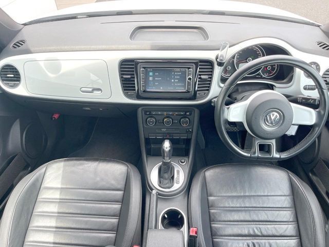 VOLKSWAGEN The BEETLE open