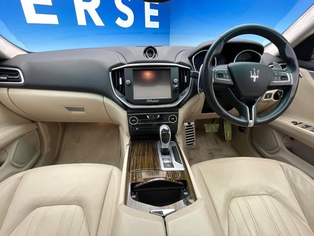 MASERATI GHIBLI Sedan