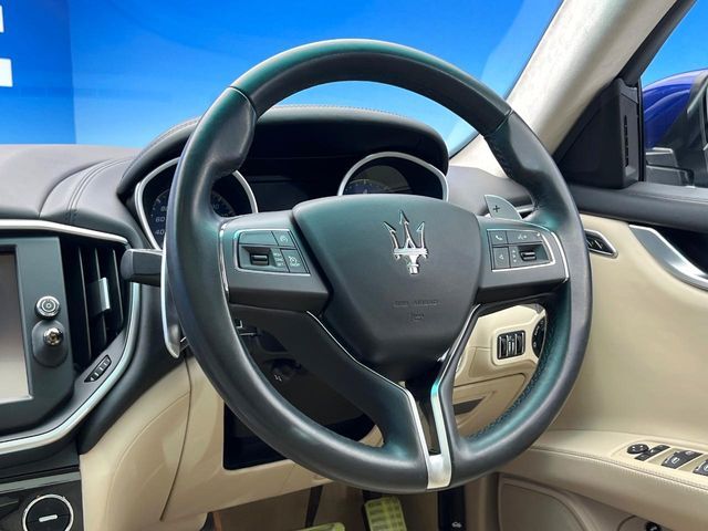 MASERATI GHIBLI Sedan